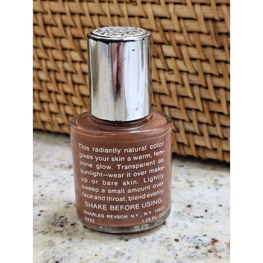 Vintage Ultima II Sheer Radiance Makeup Foundation Charles Revson 1.25 oz RARE
